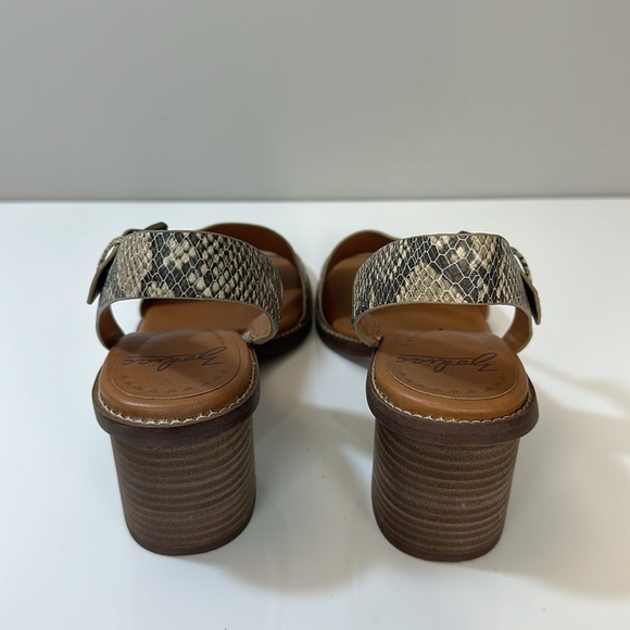 Anthropologie Zodiac Ivy Snake Print Sandals Size 8.5 - Picture 7 of 15